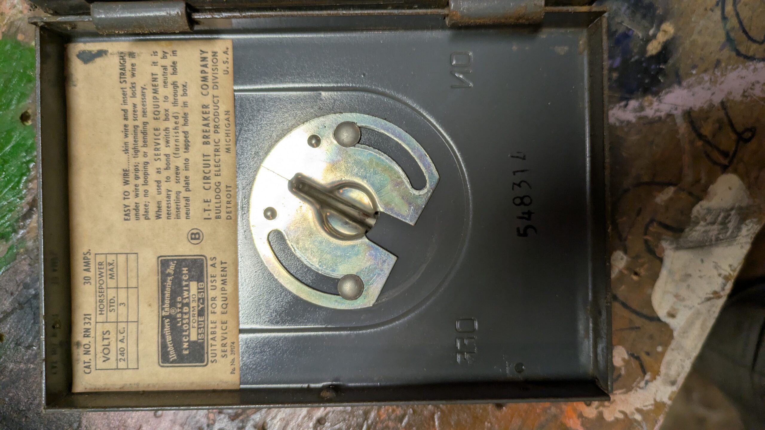 PXL_20250519_213256634